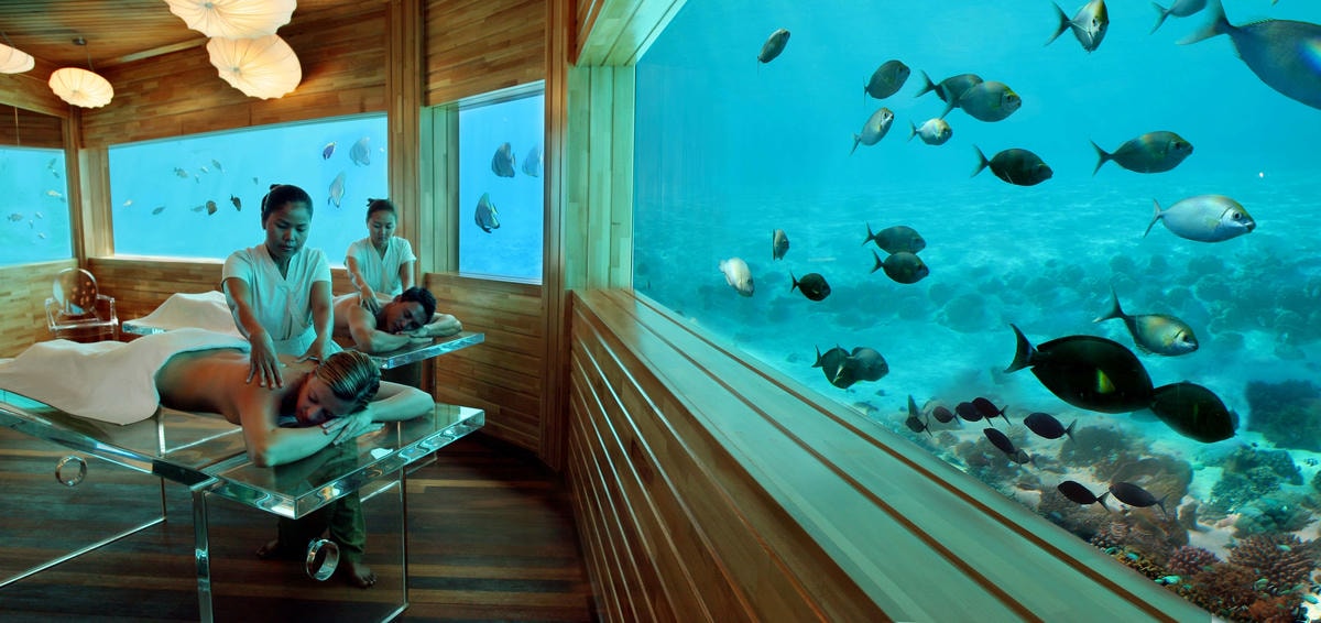 114025huvafen fushi underwater spa