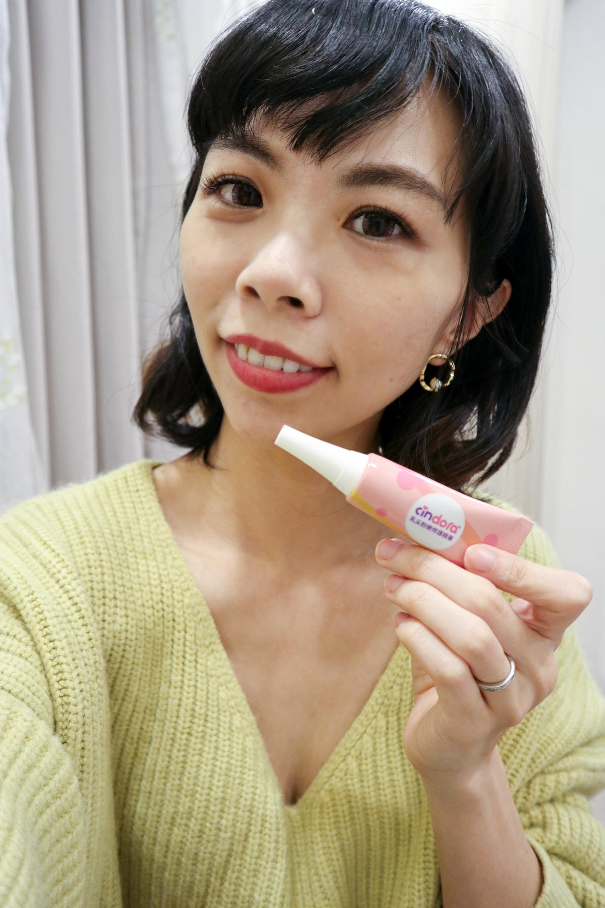 【育兒/好物】馨朵拉Cindora。一瓶抵N瓶超萬用!紫馨膏 【育兒/好物】馨朵拉Cindora。一瓶抵N瓶超萬用!紫馨膏