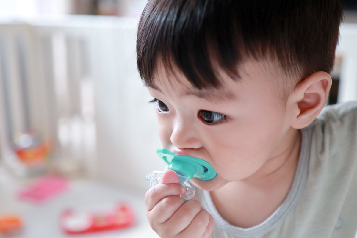 【育兒/好物】一起陪孩子愛上刷牙！溫和震動有效清潔！英國兒童口腔專業品牌Brush Baby電動牙刷/口腔清潔系列